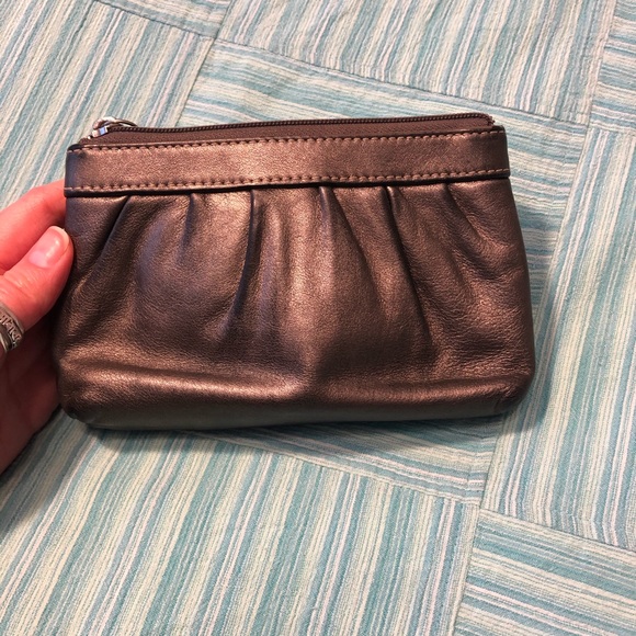 Small Coach Wrislet - Picture 3 of 3